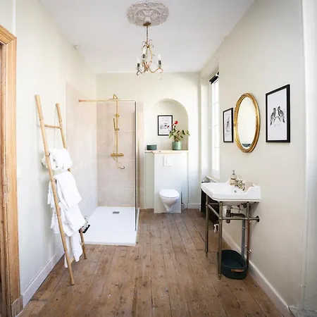 ベッド・アンド・ブレックファスト Maison Du Canal Du Midi カルカソンヌ