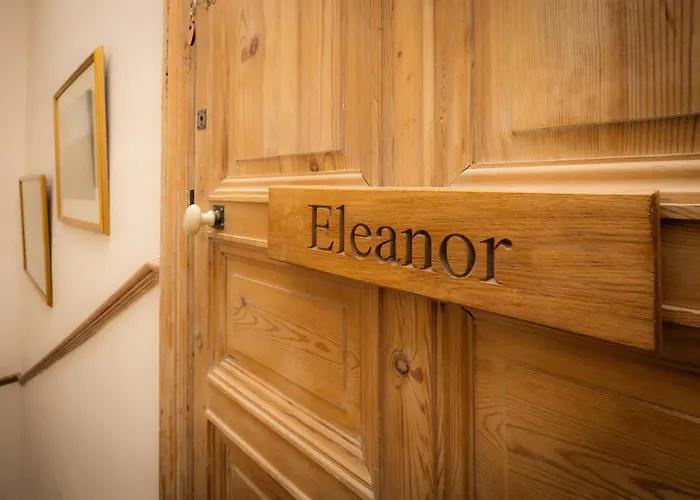 Maison Du Canal Du Midi Bed & Breakfast